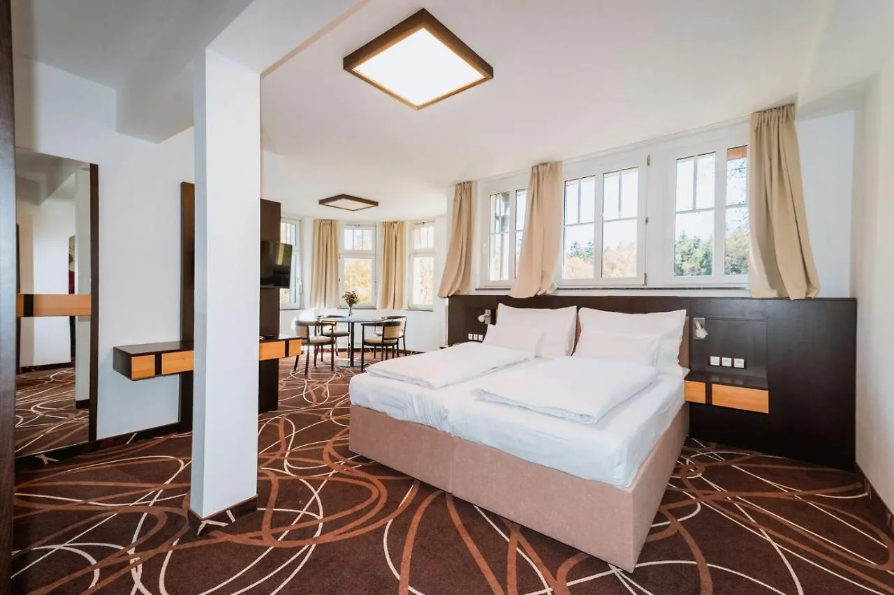 Hotel Hubertus Karlsbad 3*,  Tsjechië