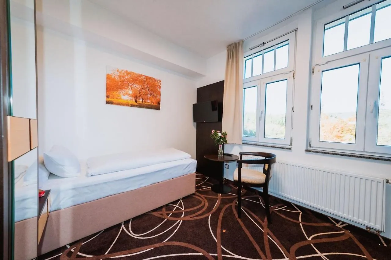 Hotel Hubertus Karlsbad Gasthuis
