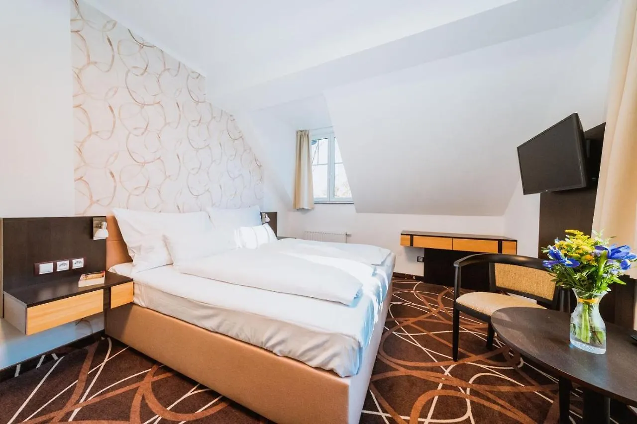 Hotel Hubertus Karlsbad Gasthuis