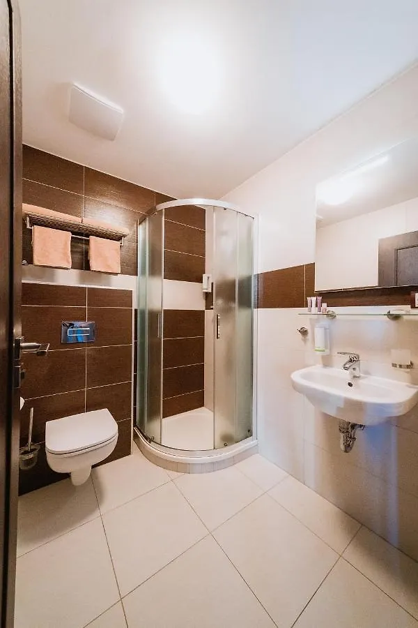 Affittacamere Hotel Hubertus Karlovy Vary