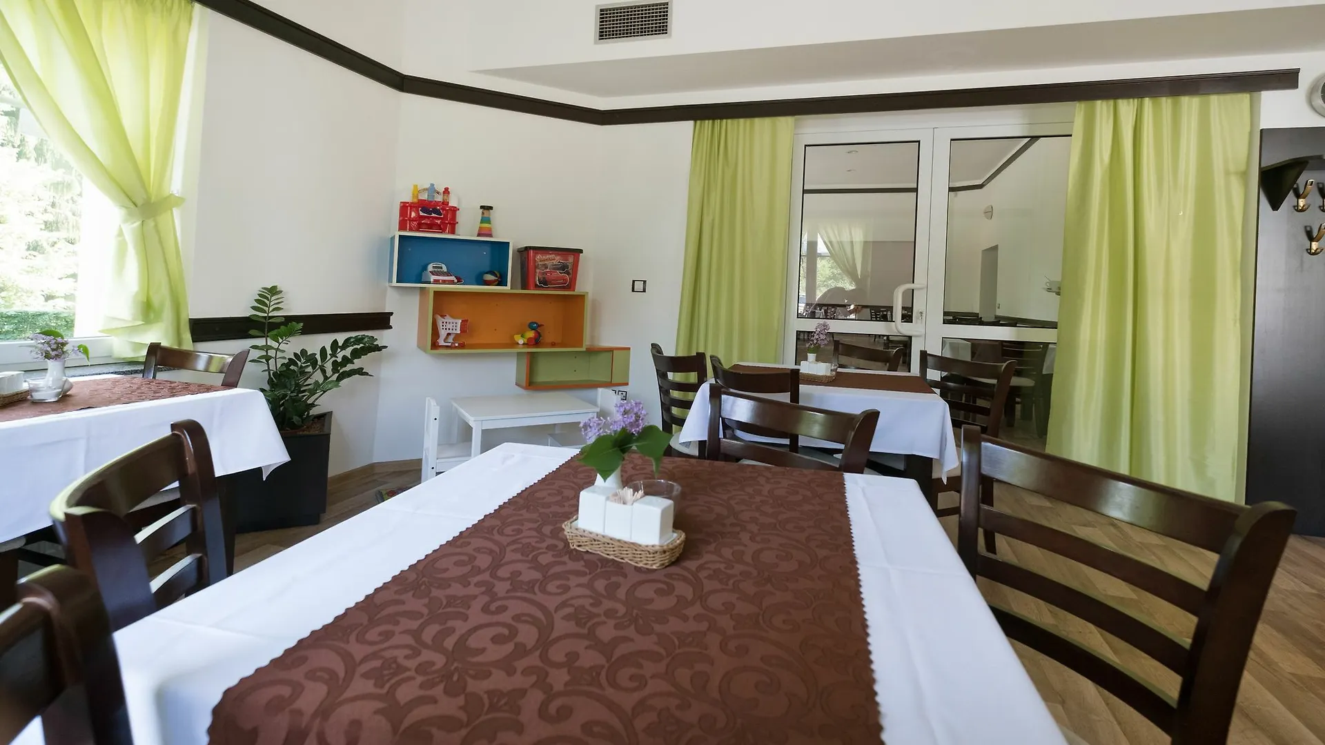 Hotel Hubertus Karlovy Vary Affittacamere